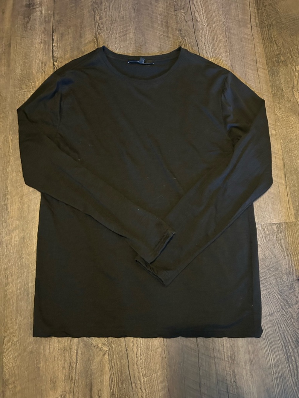 Quince merino wool Black Long-Sleeve Crewneck Shirt men’s medium